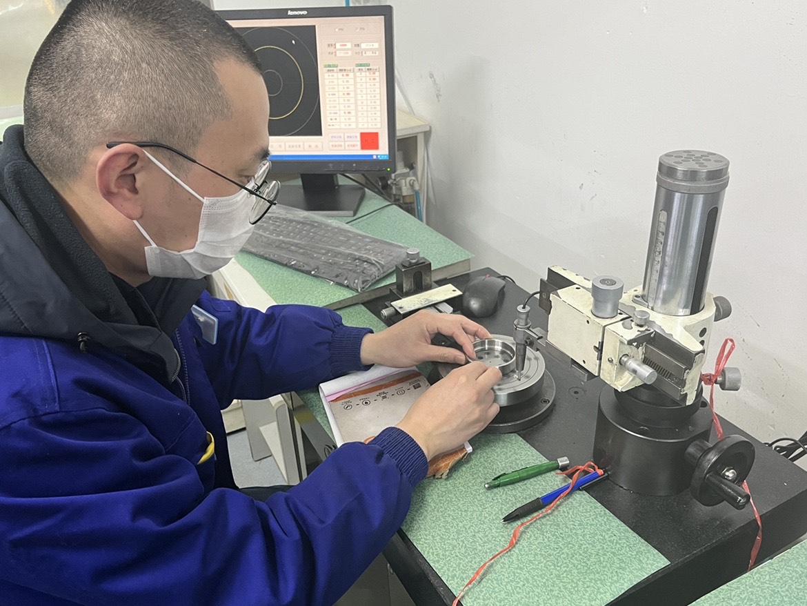 37年角接触球轴承厂家告诉你：轴承的选用是否有标准？