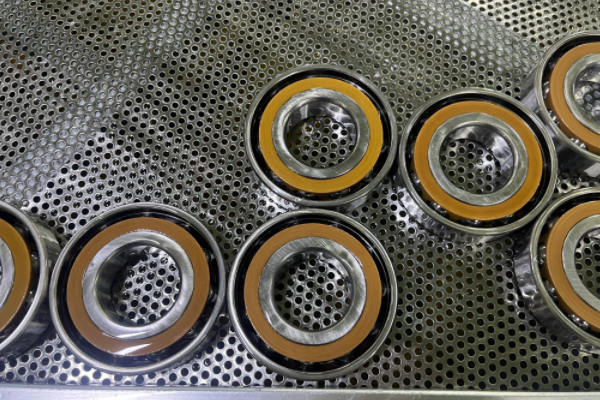 电缸轴承跳动怎么回事？