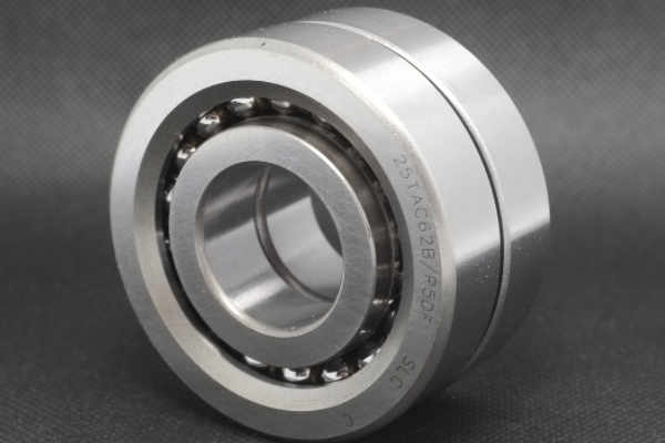 硅切片机主轴轴承怎么配置