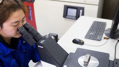 37年轴承老师傅谈谈：机器人关节轴承的应用！
